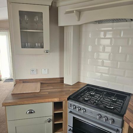 Lytham Luxe 6 Birth Caravan Weeton  Zewnętrze zdjęcie