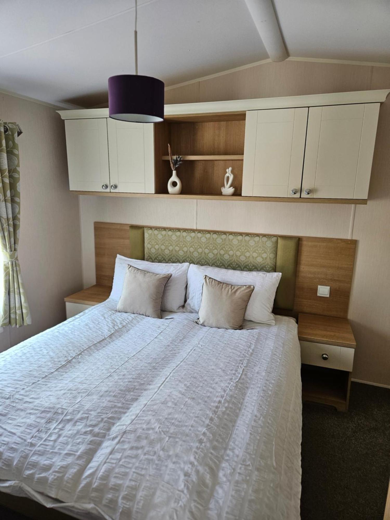 Lytham Luxe 6 Birth Caravan Weeton  Zewnętrze zdjęcie